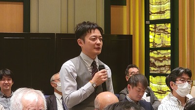 ⑦質問者２.jpg